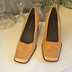 Nine West Designer Shoes, Sz 8.5, Tan Genuine Leather, Square Toe, Thick Heel 3"